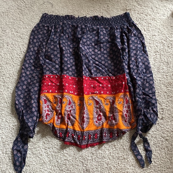 Beach Lunch Lounge Top - Picture 4 of 5